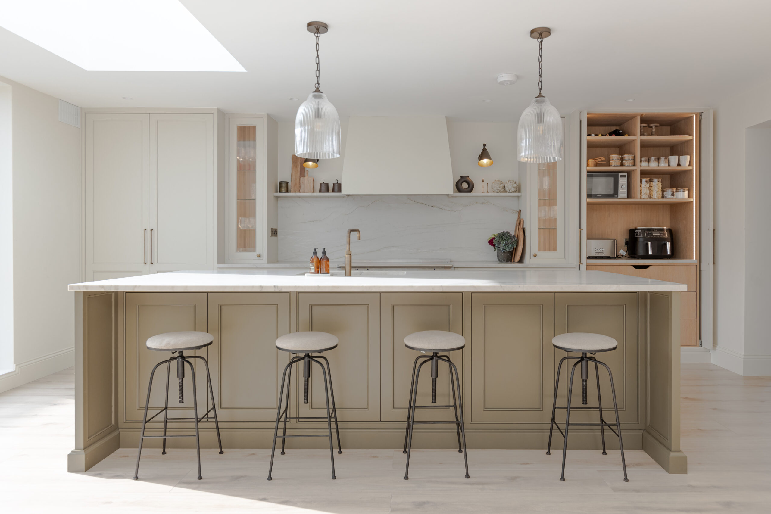 Traditional classic kitchen